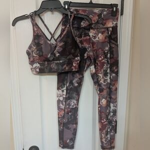 Marika Multicolor Floral Ribbed Texture Activewear Set